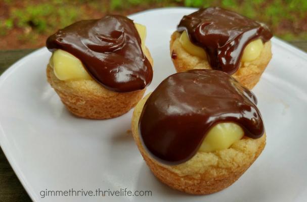 "Gimme Thrive" Eclair Cups