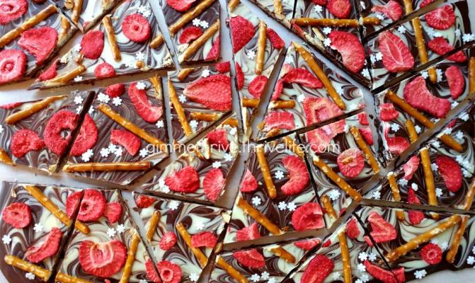 "Gimme Thrive" Strawberry Pretzel Bark