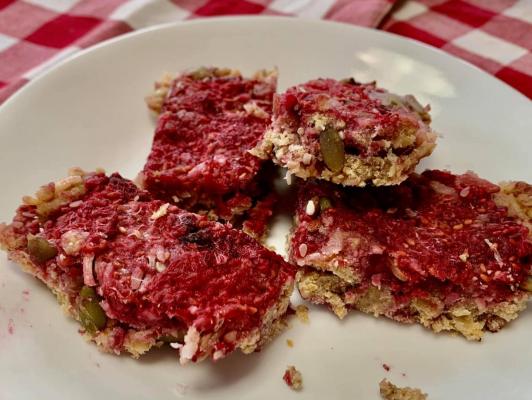 Raspberry Oat Breakfast Bars